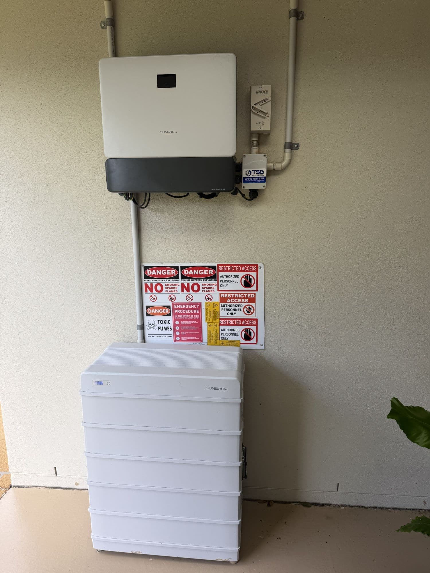 Sungrow battery and inverter system installed and signed for safety compliance